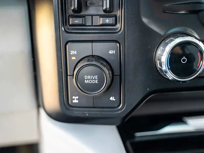 2024 Ford F-250 Custom — photo 8 of 8