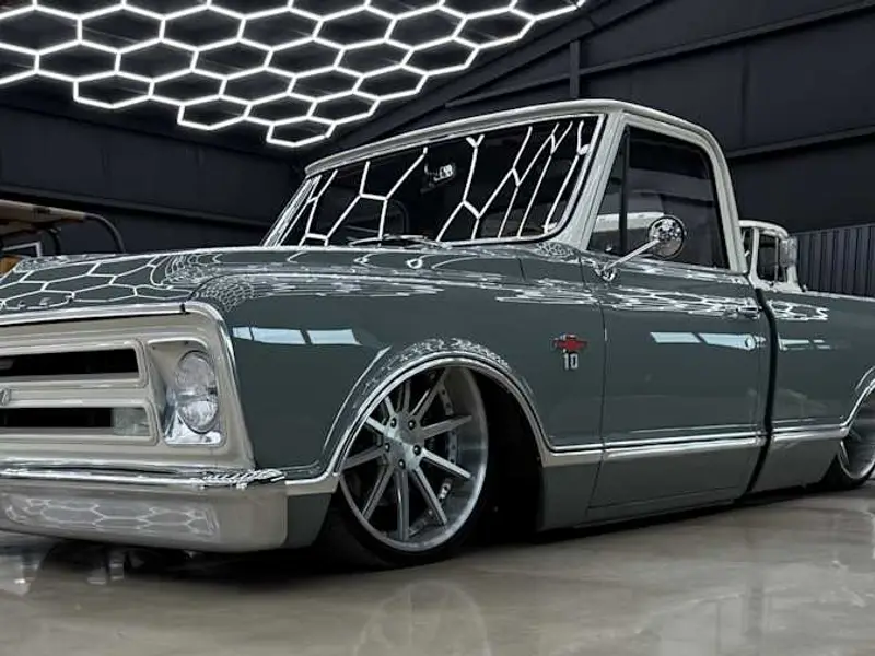 1967 Chevrolet C10 Custom — photo 3 of 8