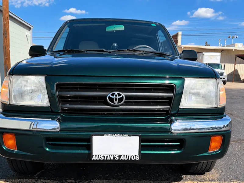 2000 Toyota Tacoma SR5 — photo 4 of 8