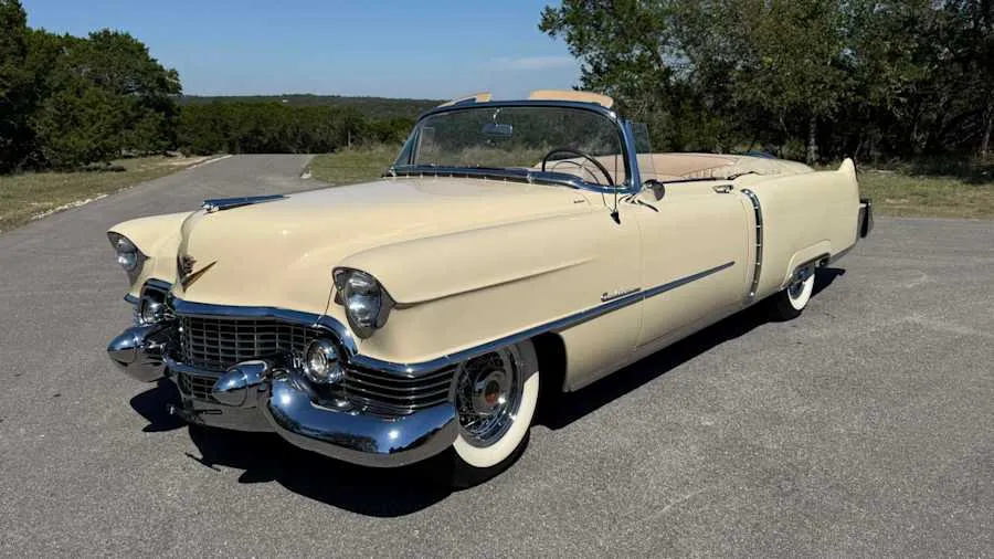 Cream 1954 Cadillac Series 62 Derham