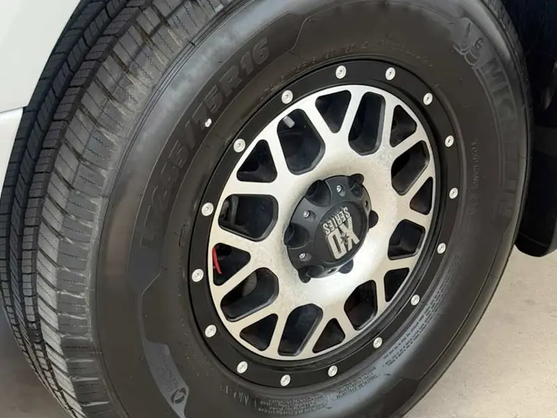 2021 Mercedes-Benz Sprinter 2500 Earth Explorer — photo 3 of 8