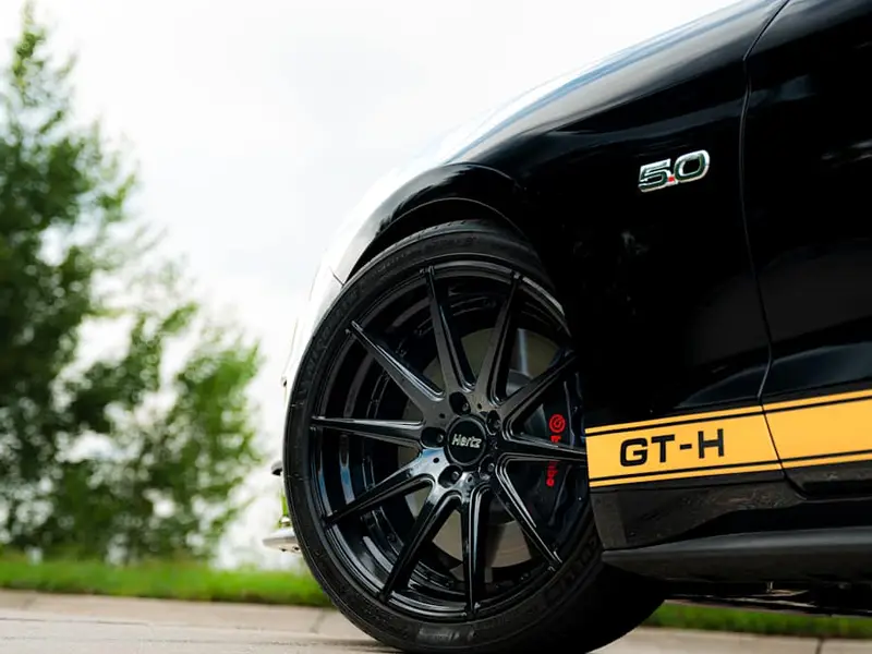 2022 Ford Shelby GT350-H — photo 8 of 8
