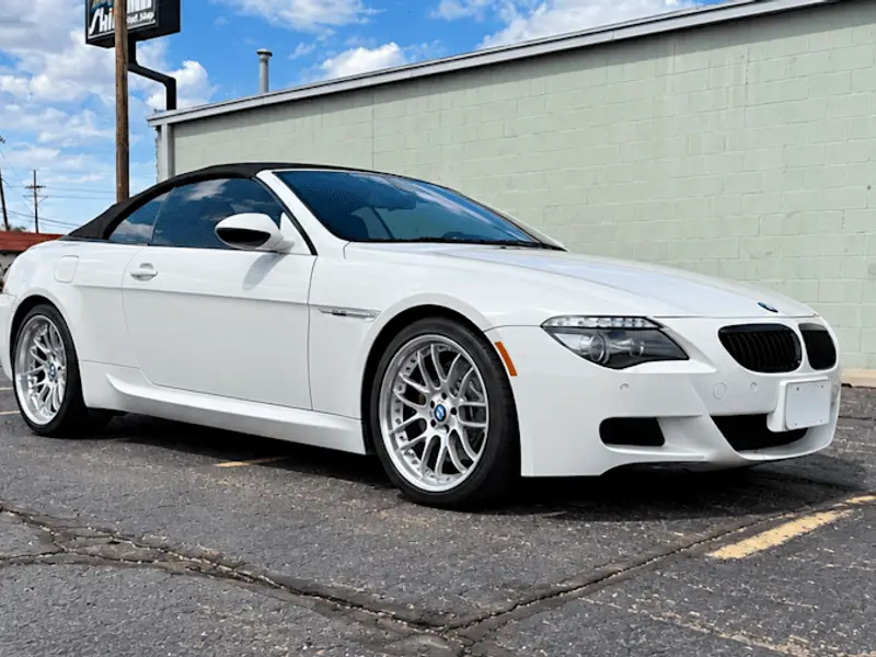 2010 BMW M6 — photo 7 of 8