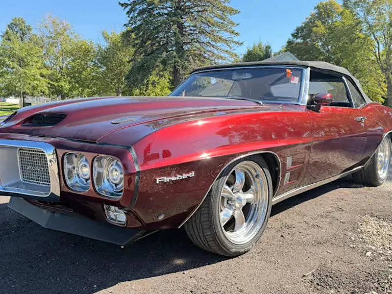 1969 Pontiac Firebird — photo 1 of 8