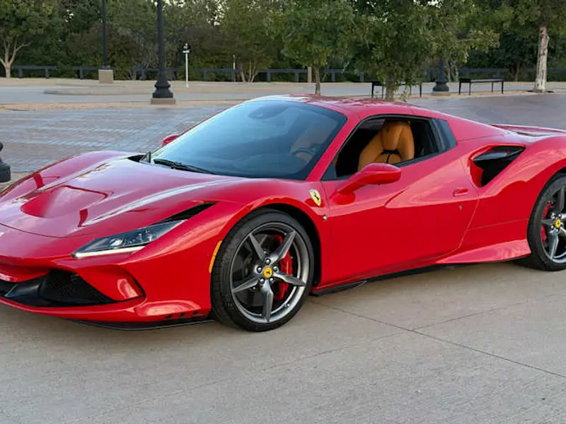 2021 Ferrari F8 Spider — photo 4 of 8