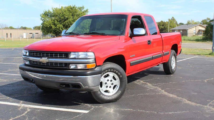 Red 2001 Chevrolet Silverado Z71