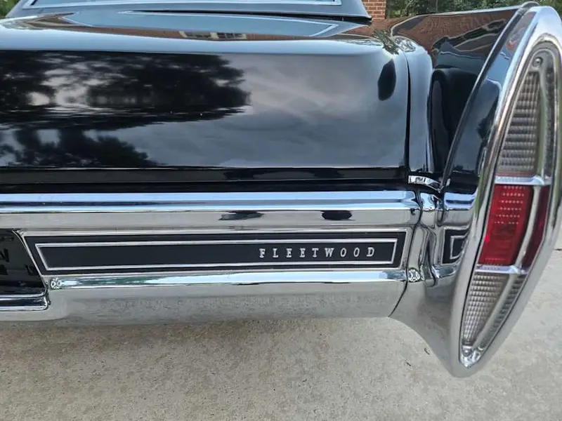 1968 Cadillac Fleetwood Brougham — photo 8 of 8