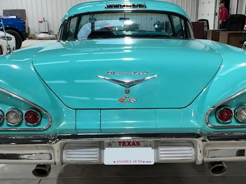 1958 Chevrolet Impala — photo 5 of 8