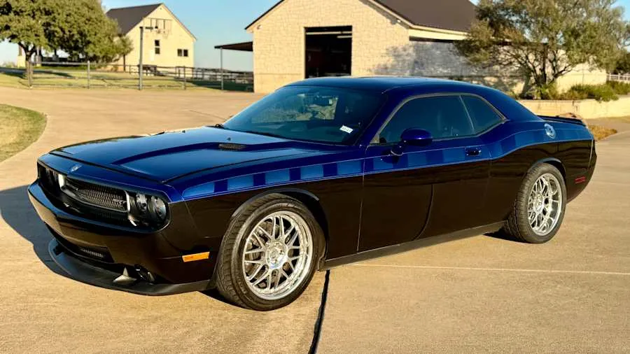 Black 2010 Dodge Challenger SRT-8
