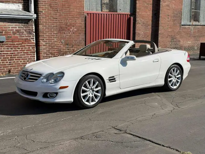 2007 Mercedes-Benz SL550 — photo 1 of 8
