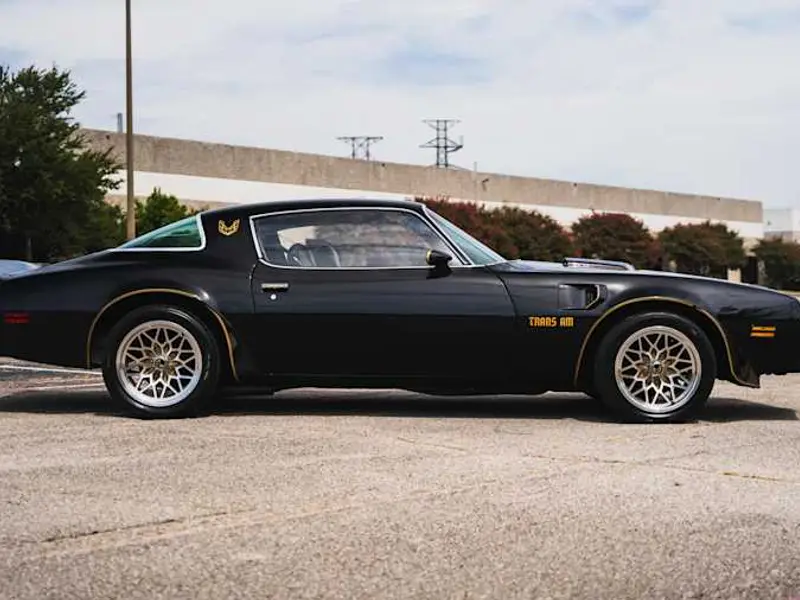 1977 Pontiac Trans Am — photo 5 of 8