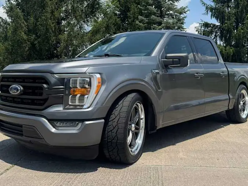 2021 Ford F-150 — photo 1 of 8
