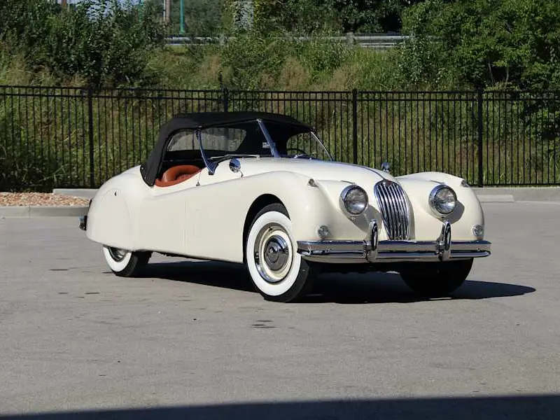 1956 Jaguar XK140 — photo 6 of 8