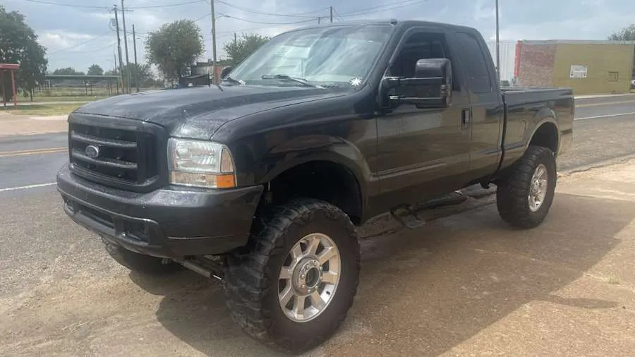 Black 2000 Ford F-350