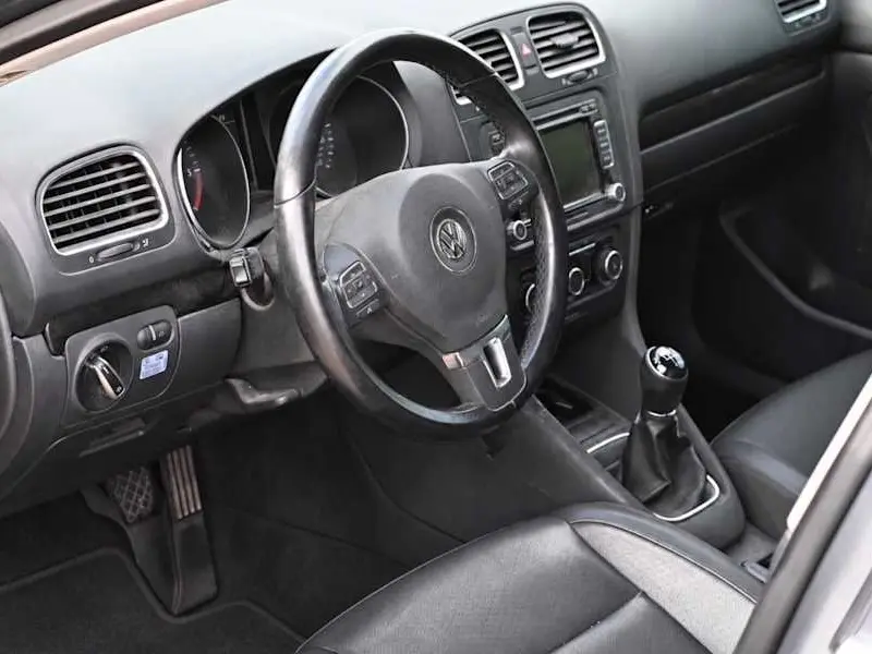 2014 Volkswagen Jetta SportWagen TDI — photo 6 of 8