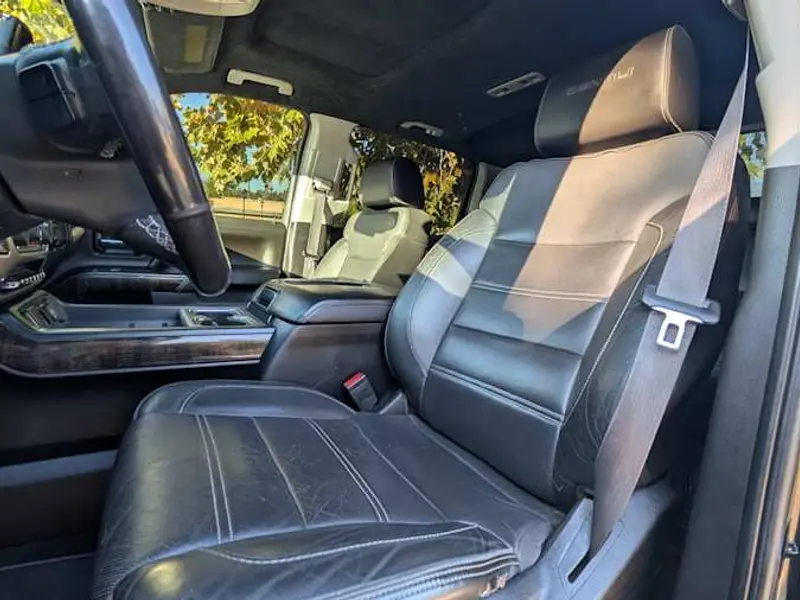 2015 GMC Sierra 2500HD Denali — photo 5 of 8