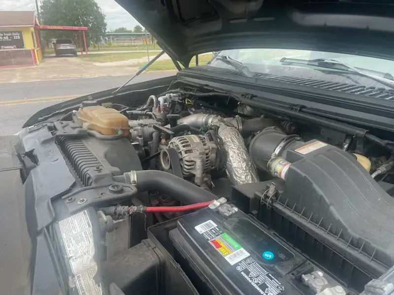 2000 Ford F-350 — photo 8 of 8