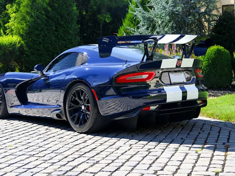 2016 Dodge Viper ACR Extreme — photo 3 of 8