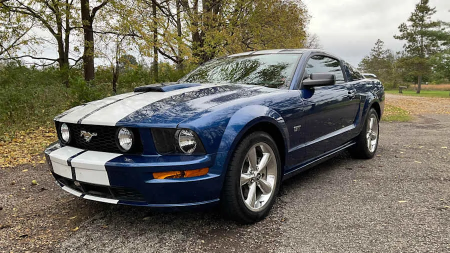 Blue 2007 Ford Mustang GT