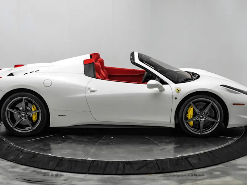 2015 Ferrari 458 Spider — photo 8 of 8