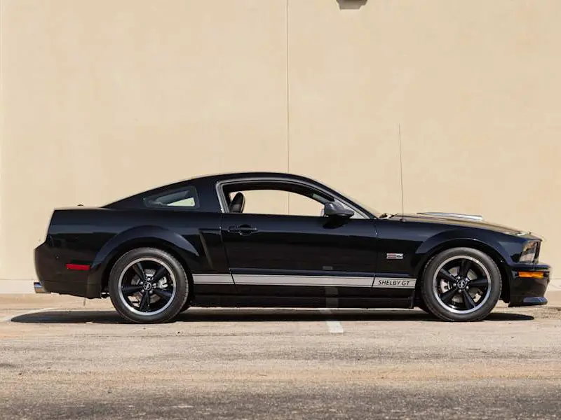 2007 Ford Shelby GT — photo 2 of 8