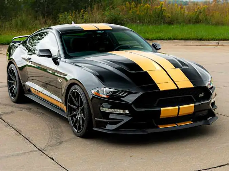 2022 Ford Shelby GT350-H — photo 6 of 8