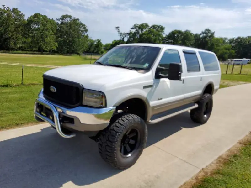 2000 Ford Excursion Limited — photo 2 of 5