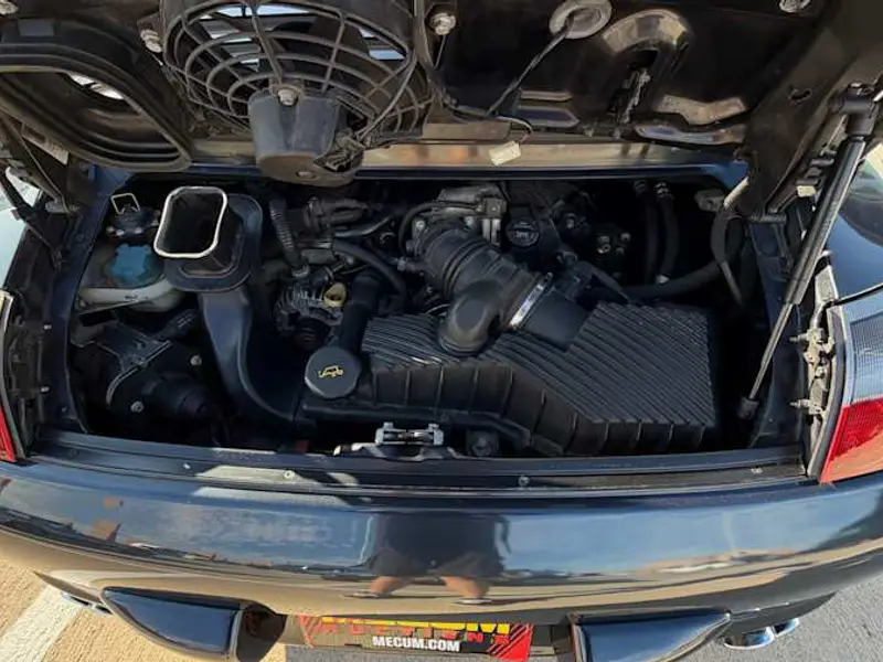 2004 Porsche 911 Carrera — photo 7 of 8