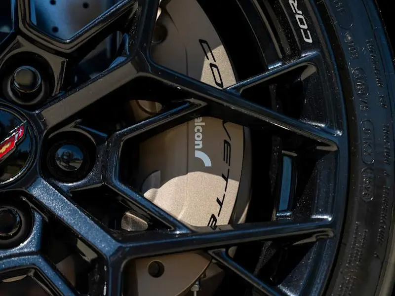 2027 Chevrolet Corvette ZR1X 3LZ — photo 7 of 8