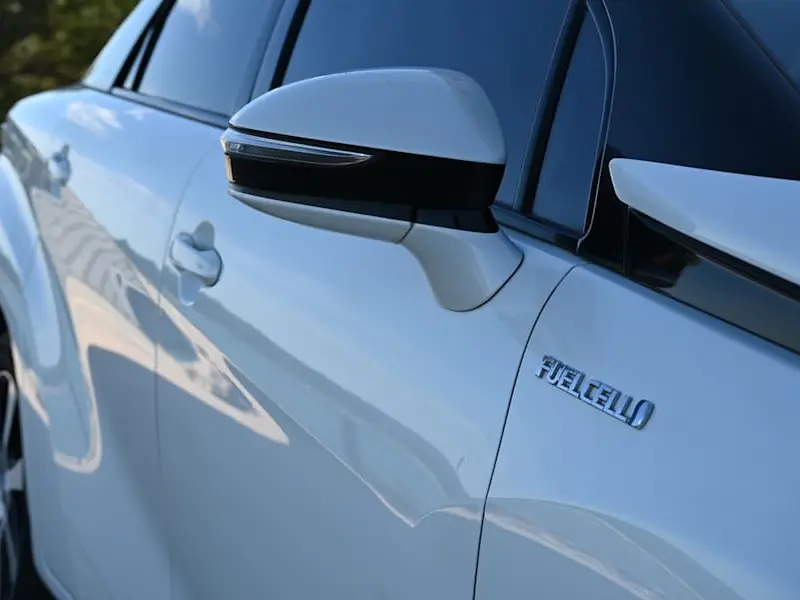 2019 Toyota Mirai — photo 3 of 8