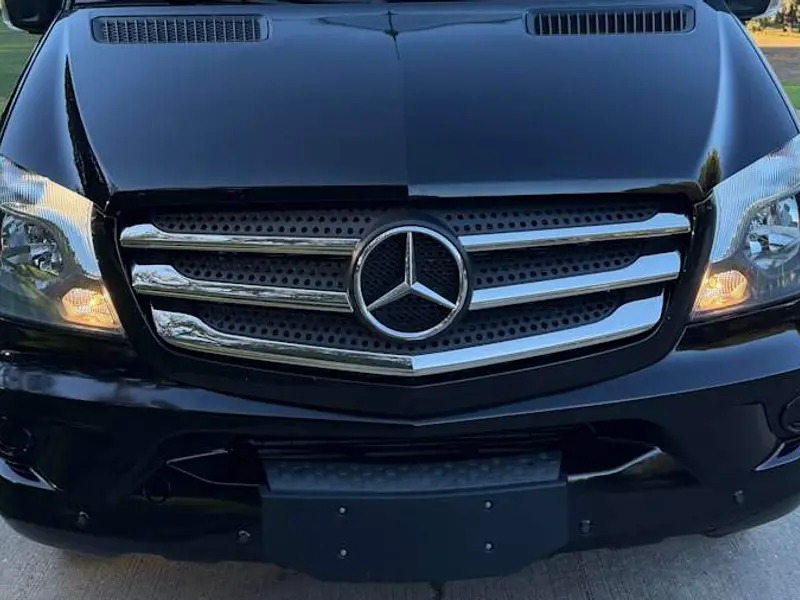 2019 Mercedes-Benz Sprinter 3500 Presidential Executive — photo 4 of 8