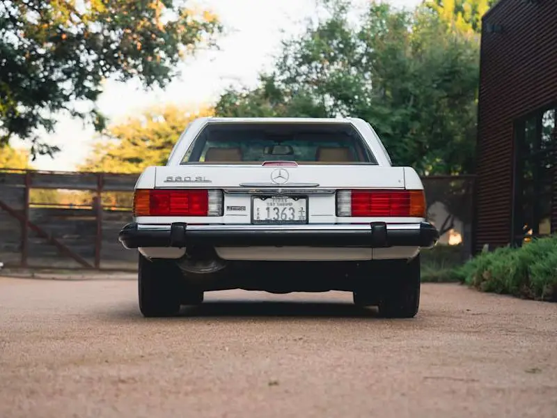 1988 Mercedes-Benz 560SL — photo 5 of 8