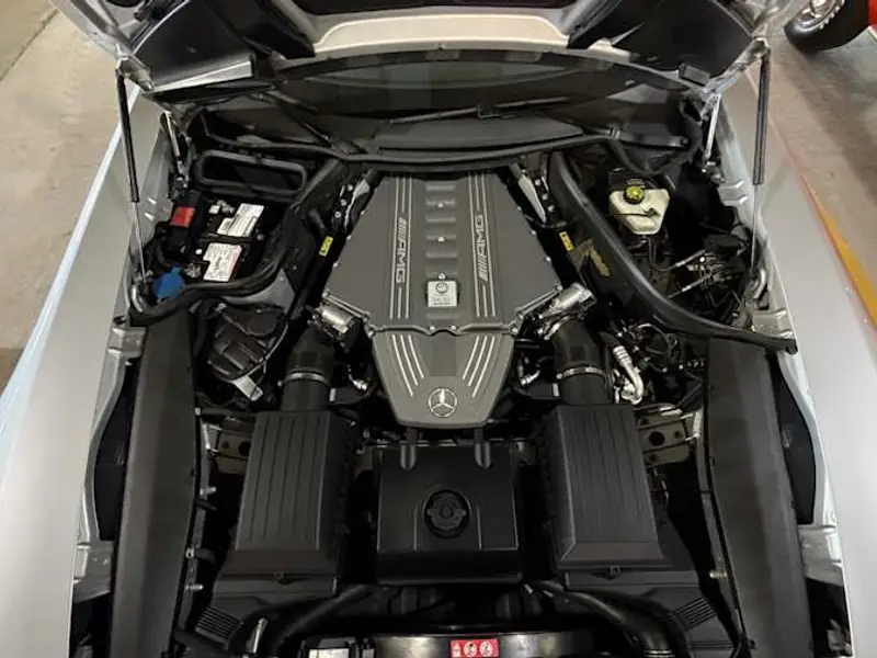 2012 Mercedes-Benz SLS AMG — photo 7 of 7