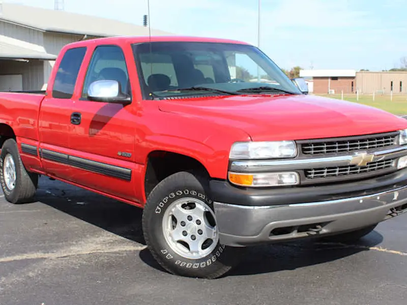 2001 Chevrolet Silverado Z71 — photo 3 of 8