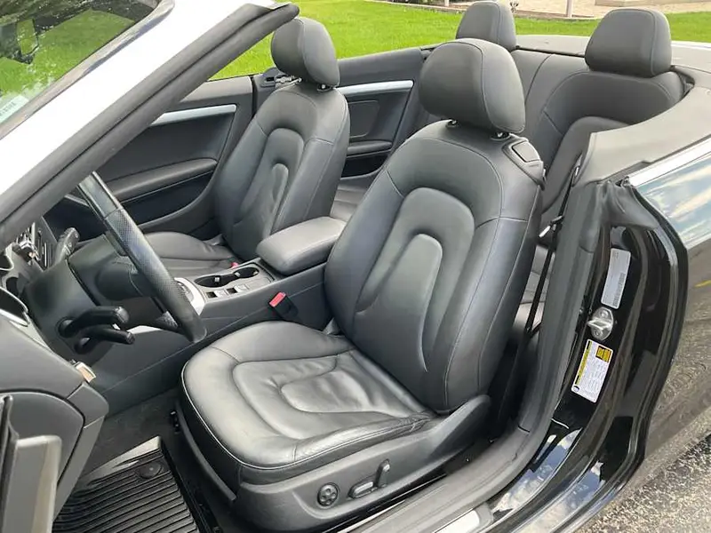 2011 Audi A5 Premium Plus — photo 7 of 8