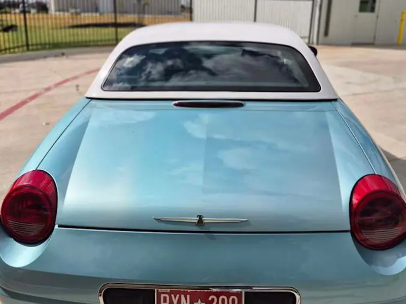 2002 Ford Thunderbird — photo 4 of 8