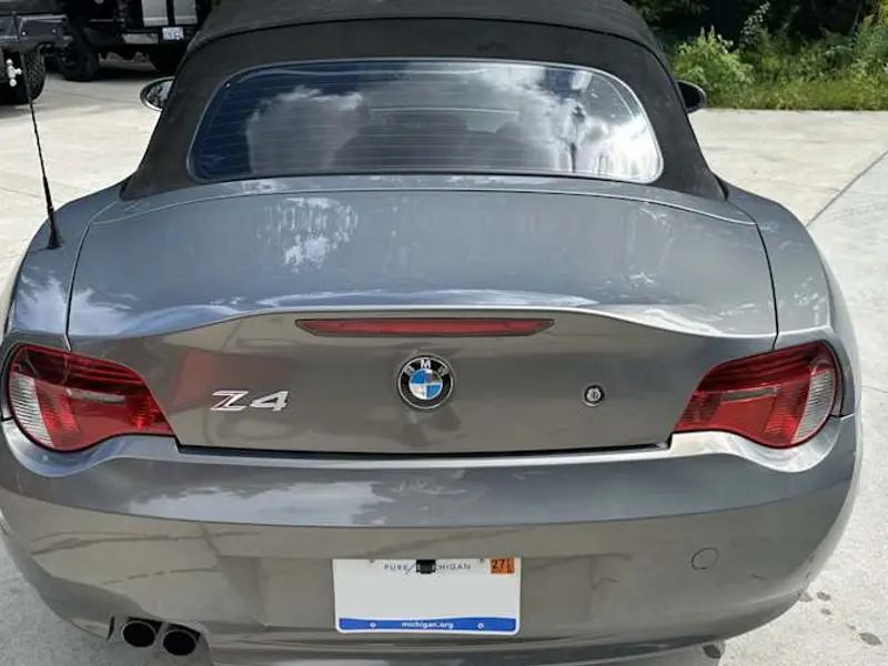 2007 BMW Z4 — photo 5 of 8