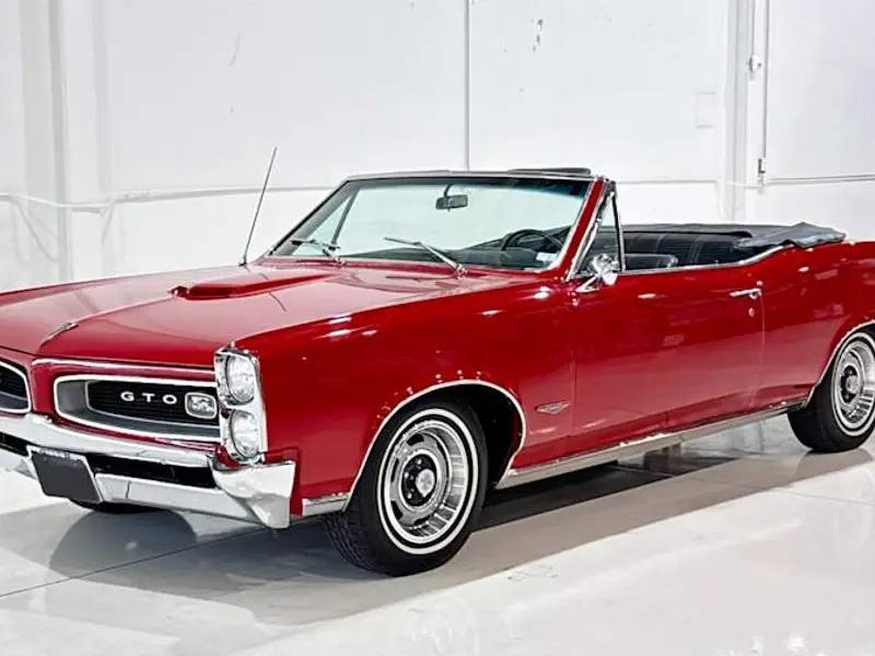1966 Pontiac GTO — photo 1 of 8