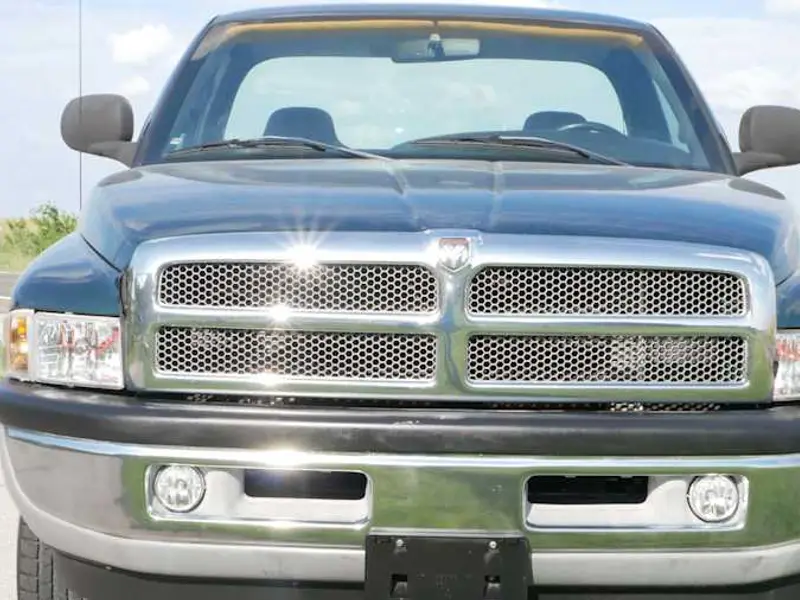 2000 Dodge Ram 1500 — photo 3 of 8