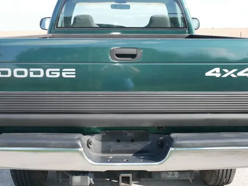2000 Dodge Ram 1500 — photo 4 of 8