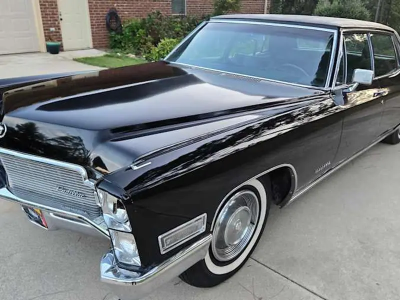 1968 Cadillac Fleetwood Brougham — photo 5 of 8