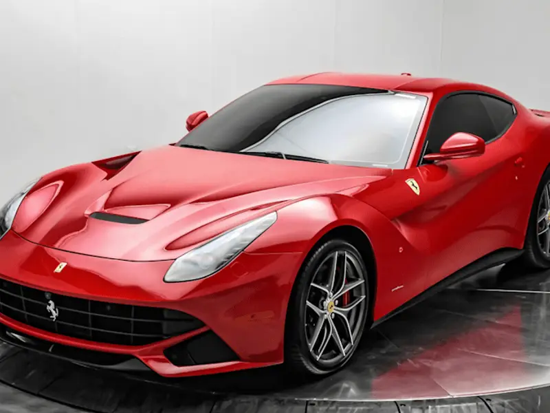 2015 Ferrari F12 Berlinetta — photo 1 of 8