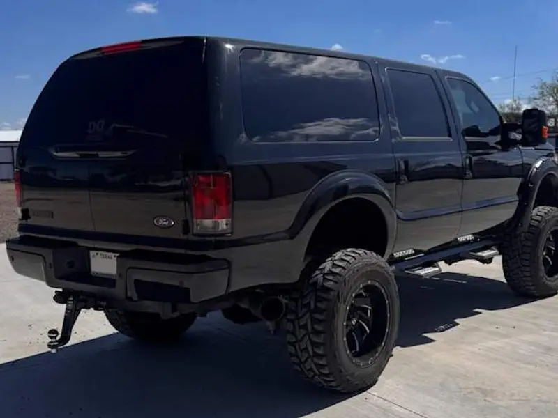 2012 Ford Excursion Conversion — photo 3 of 4