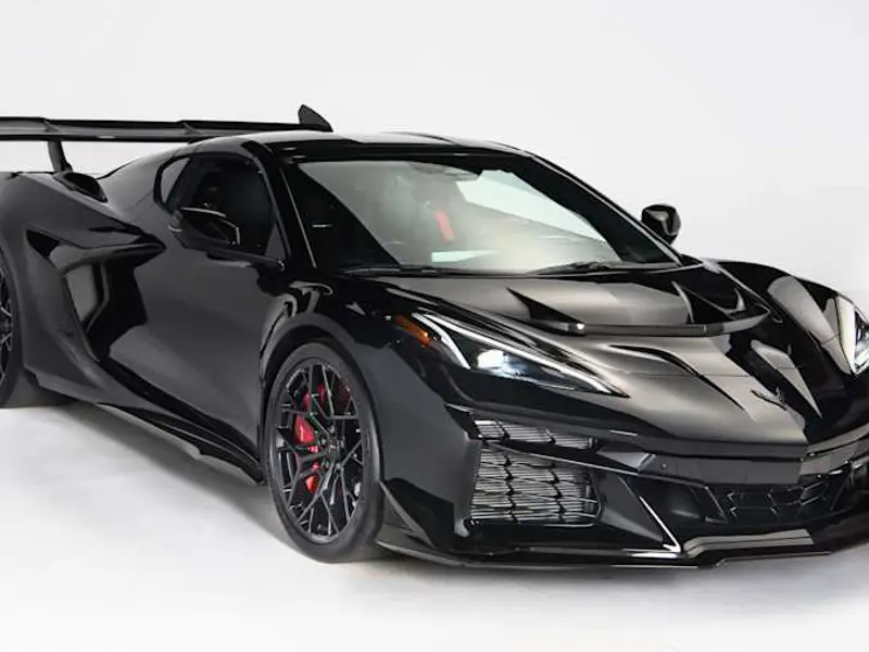 2026 Chevrolet Corvette ZR1 3LZ — photo 6 of 8