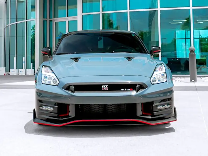 2024 Nissan GT-R NISMO — photo 4 of 8