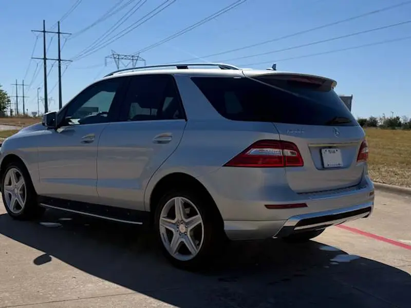 2014 Mercedes-Benz ML350 — photo 2 of 8