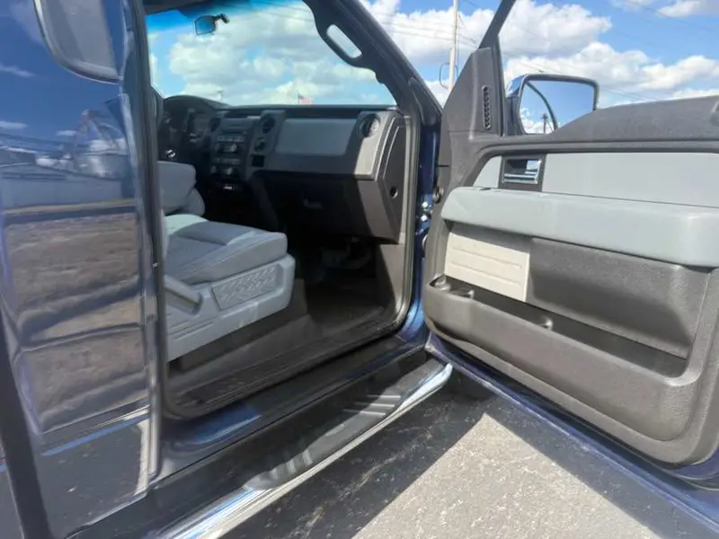 2013 Ford F-150 — photo 7 of 8