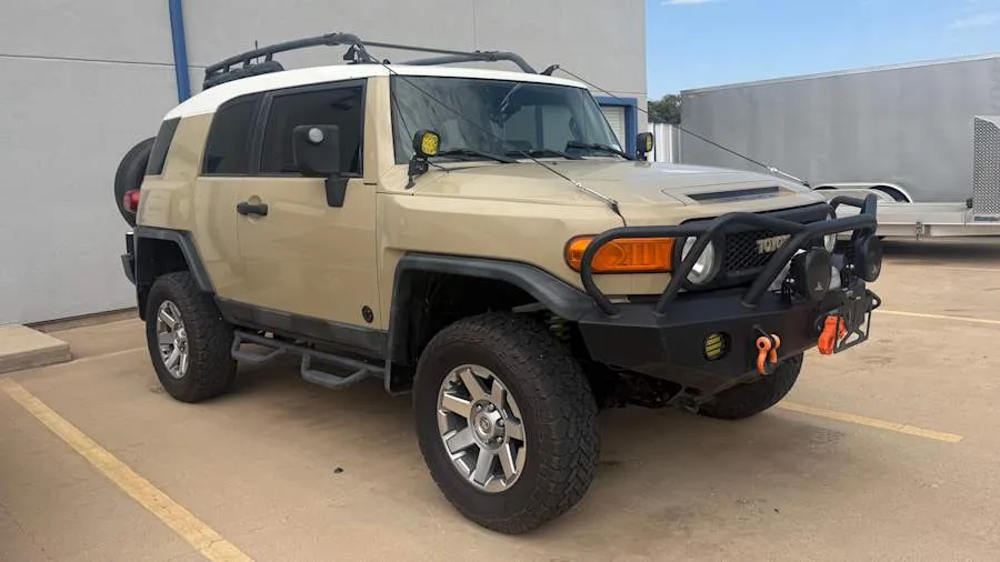 Tan 2014 Toyota FJ Cruiser