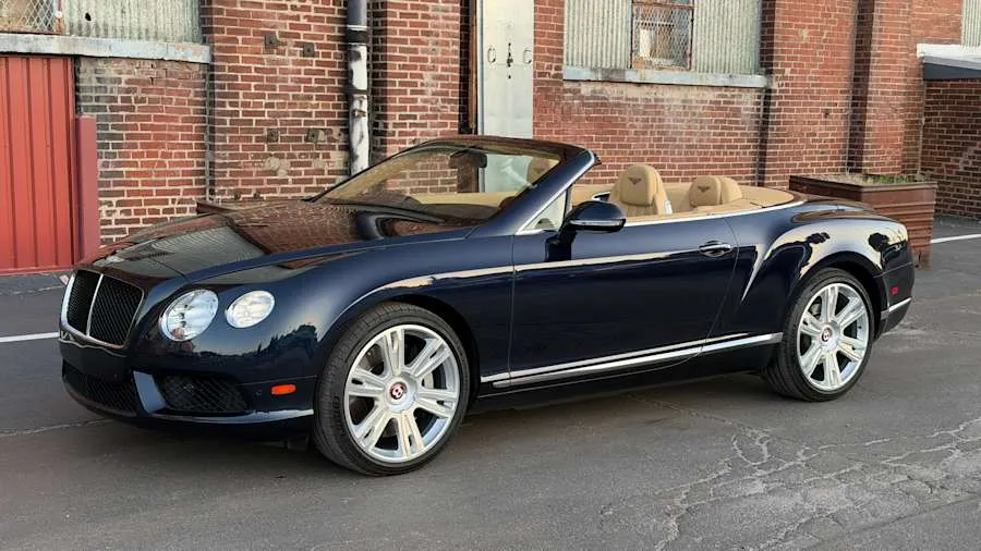 Dark Sapphire 2013 Bentley Continental GT