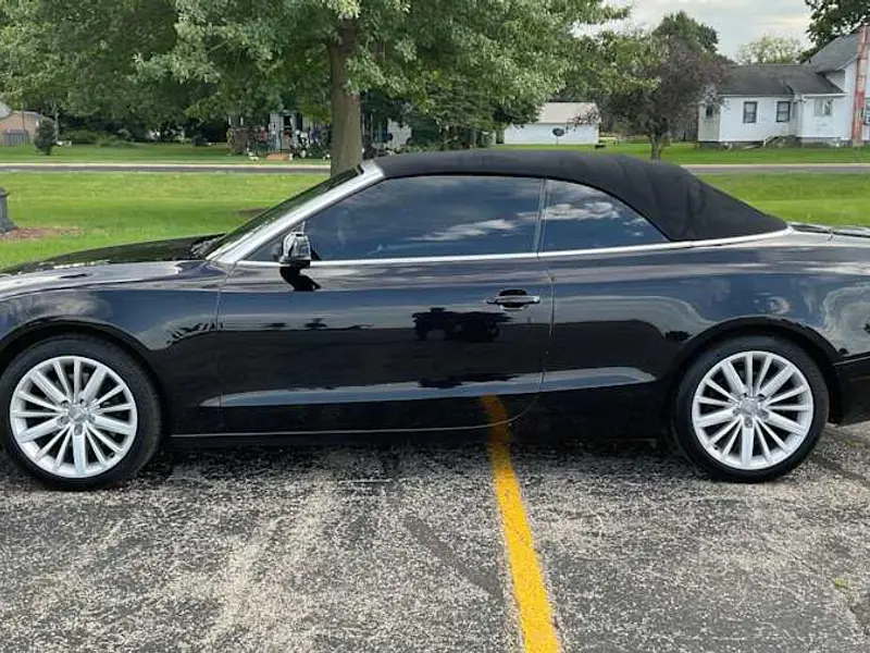 2011 Audi A5 Premium Plus — photo 5 of 8